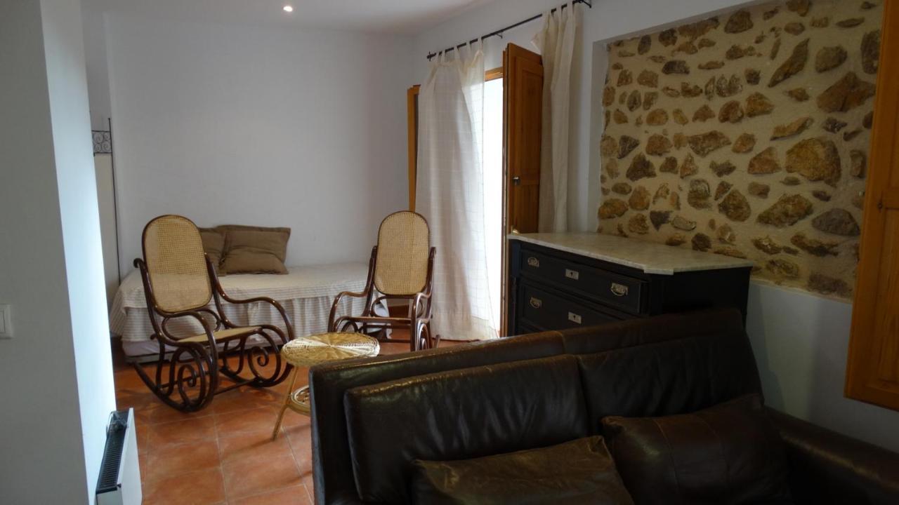 Casa Del Escriva Apartment Relleu ภายนอก รูปภาพ