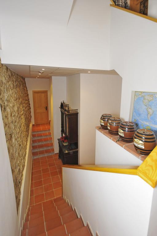 Casa Del Escriva Apartment Relleu ภายนอก รูปภาพ